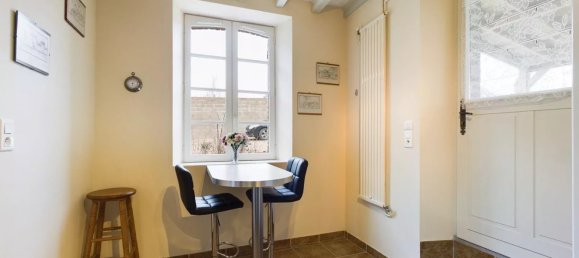 5 Schlafzimmer Haus in Mesnil-Saint-Loup, France, Nr. 95372 2