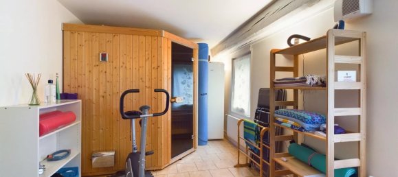 5 Schlafzimmer Haus in Mesnil-Saint-Loup, France, Nr. 95372 8