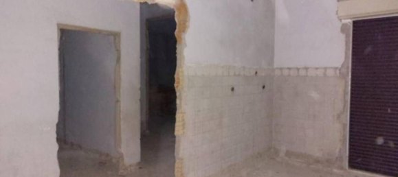 Propriété commerciale à Gioia Tauro, Italy 1292m² No. 293910 6