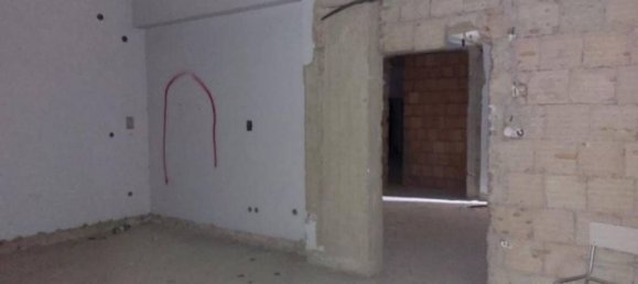 Propriété commerciale à Gioia Tauro, Italy 1292m² No. 293910 8