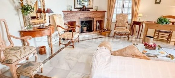 3 bedrooms Villa in Mijas Costa, Spain No. 12501 5