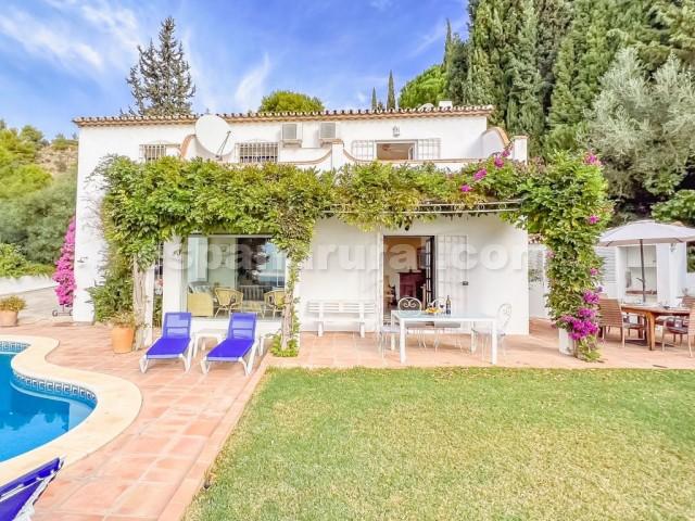 3 bedrooms Villa in Mijas Costa, Spain No. 12501