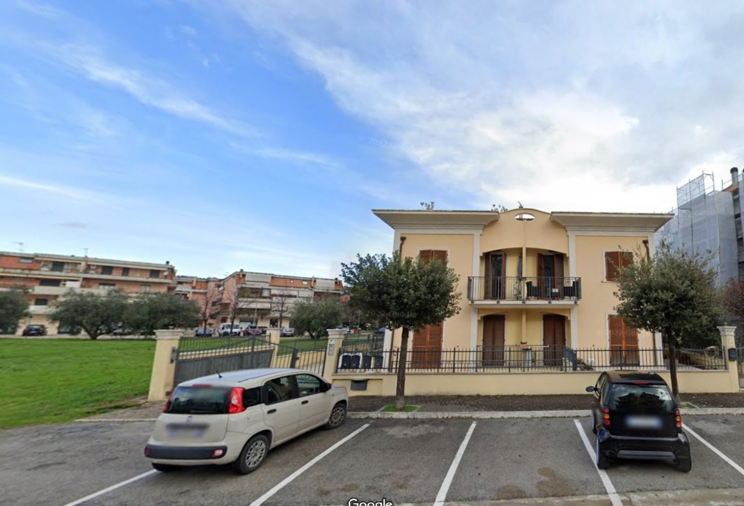 Casa de 8 dormitorios en Grottammare, Italy No. 372206