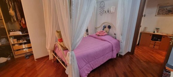 Квартира с 4 комнатами в Лимбьяте, Италия № 130476 16