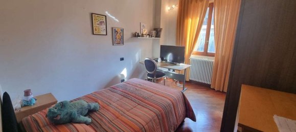 Квартира с 4 комнатами в Лимбьяте, Италия № 130476 12