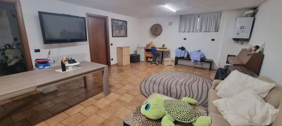 Квартира с 4 комнатами в Лимбьяте, Италия № 130476 21