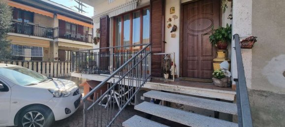 Квартира с 4 комнатами в Лимбьяте, Италия № 130476 30