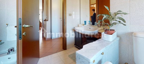 5 bedrooms Apartment in Turin, Italy No. 192334 28