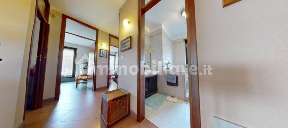 5 bedrooms Apartment in Turin, Italy No. 192334 46