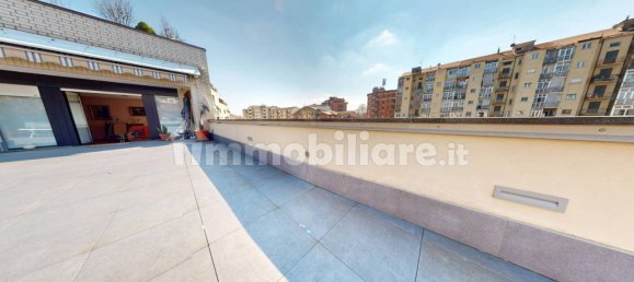 5 bedrooms Apartment in Turin, Italy No. 192334 42