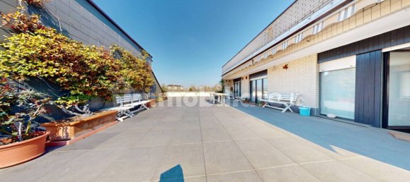 5 bedrooms Apartment in Turin, Italy No. 192334 38