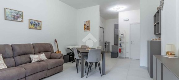 3 bedrooms Apartment in Cisliano, Italy No. 364949 3