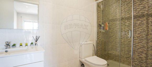 Casa de 3 dormitorios en Cabanelas, Portugal No. 181369 41