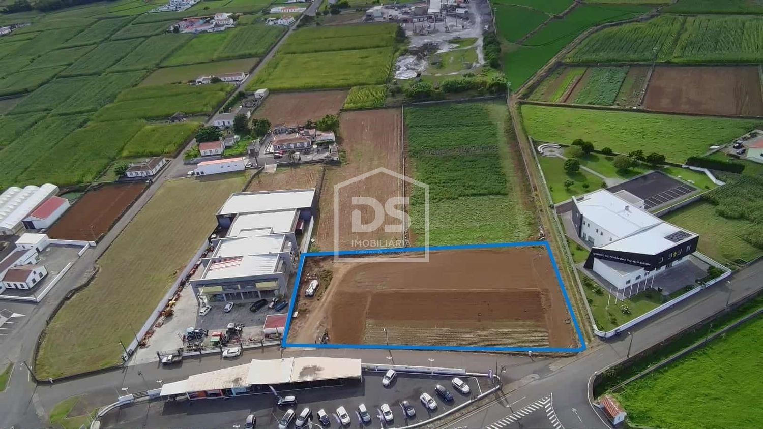  Land in Praia da Vitoria, Portugal No. 330839