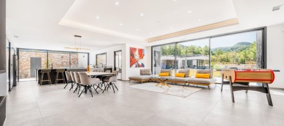 5 Schlafzimmer Villa in Greoux-les-Bains, France, Nr. 304911 2