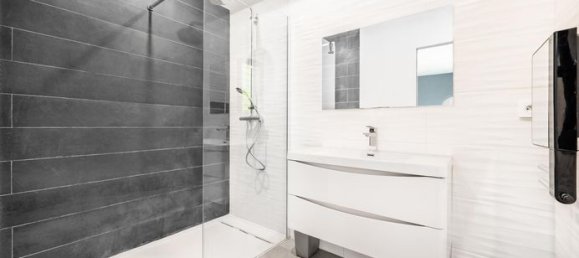 5 Schlafzimmer Villa in Greoux-les-Bains, France, Nr. 304911 13