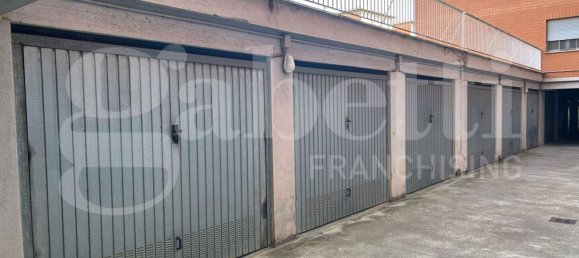 5 rooms Apartment in Terracina, Italy No. 14136 10