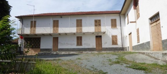 5 rooms House in Acqui Terme, Italy No. 128265 25