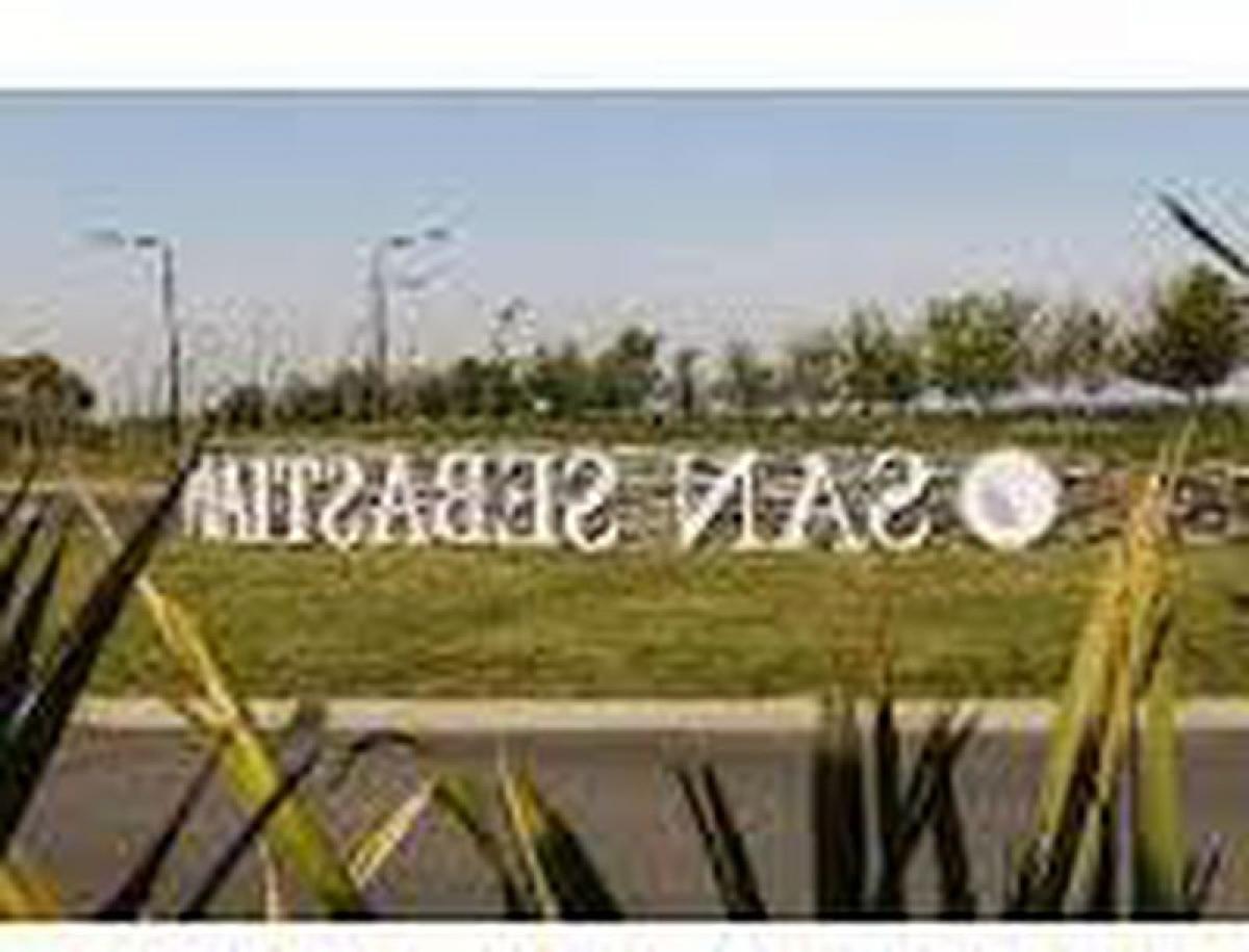 Земельный участок в Эскобар, Аргентина № 112412