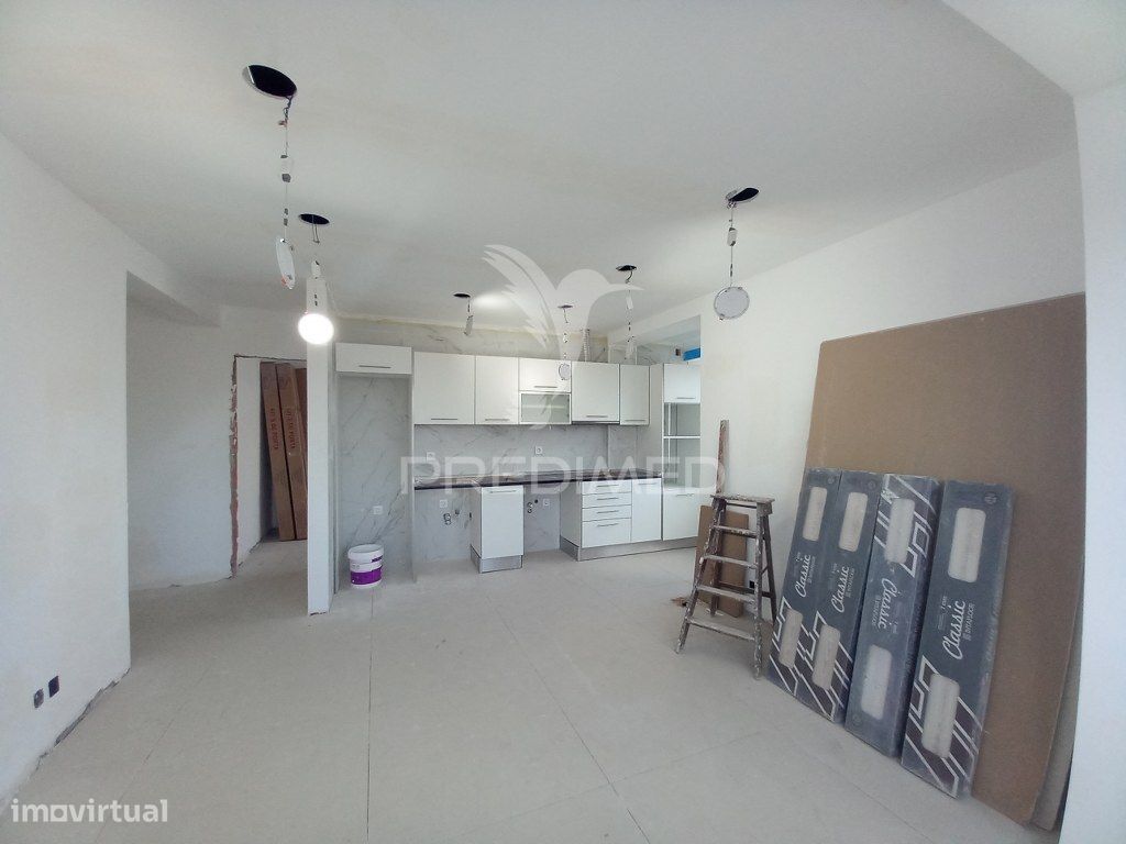 4 غرف نوم شقة في Almada, Portugal رقم 87356