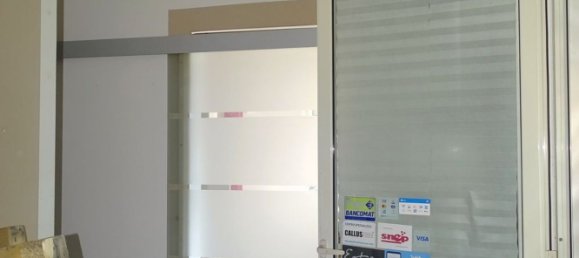 144m² Commercial property in Pescara, Italy No. 107211 12