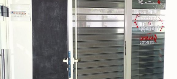 144m² Commercial property in Pescara, Italy No. 107211 10