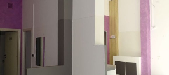 144m² Commercial property in Pescara, Italy No. 107211 18