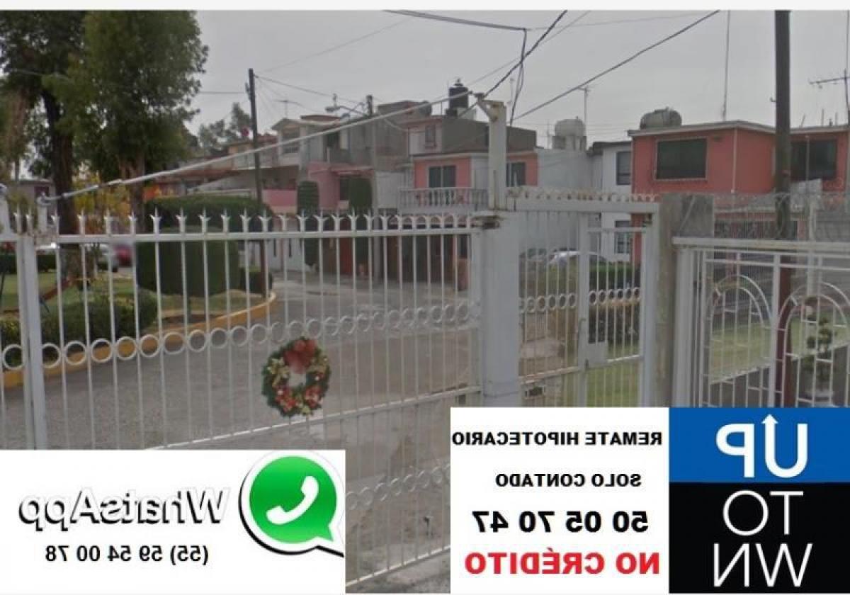 3 bedrooms House in Cuautitlan Izcalli, Mexico No. 215572