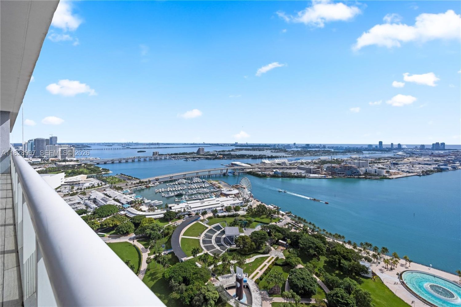 2 bedrooms Commercial property for sale in Miami, Miami-Dade, Florida, USA № 615271
