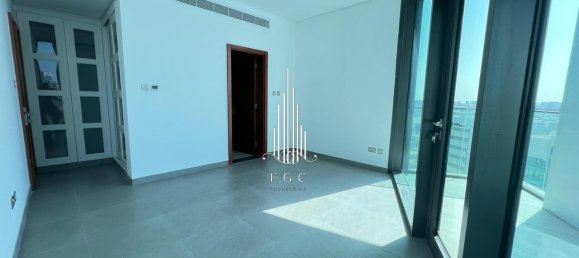 2 غرف نوم شقة في Tourist Club Area, UAE رقم 22740 7