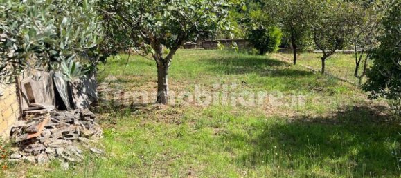 5-Zimmer Gebäude in Rome, Italy, Nr. 177233 4