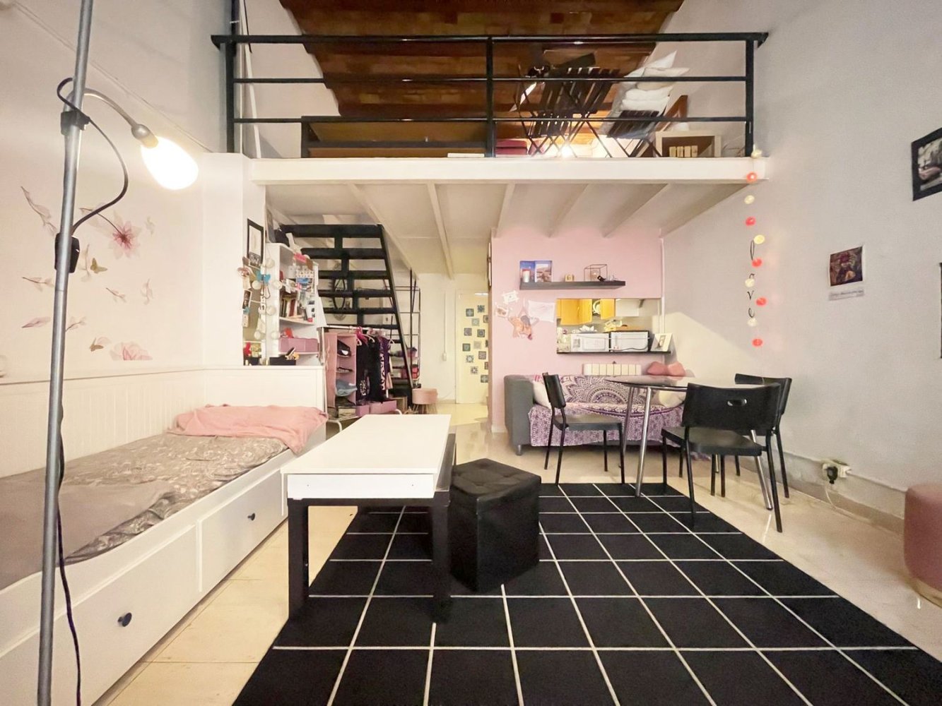 1 bedroom Duplex in Sants-Montjuic, Spain No. 137112