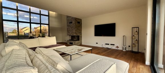 4 Schlafzimmer Schlösser in Pournoy-la-Grasse, France, Nr. 95254 11