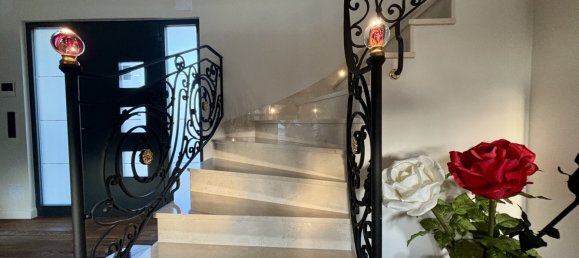 4 Schlafzimmer Schlösser in Pournoy-la-Grasse, France, Nr. 95254 9