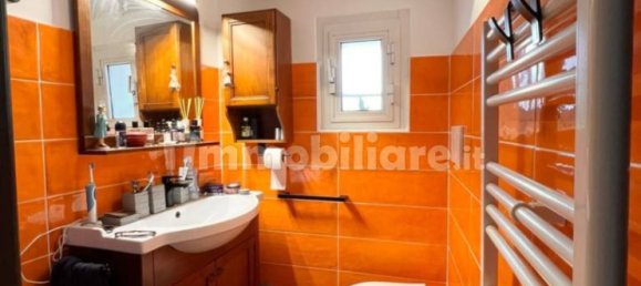 2 bedrooms Apartment in Genoa, Italy No. 13607 7
