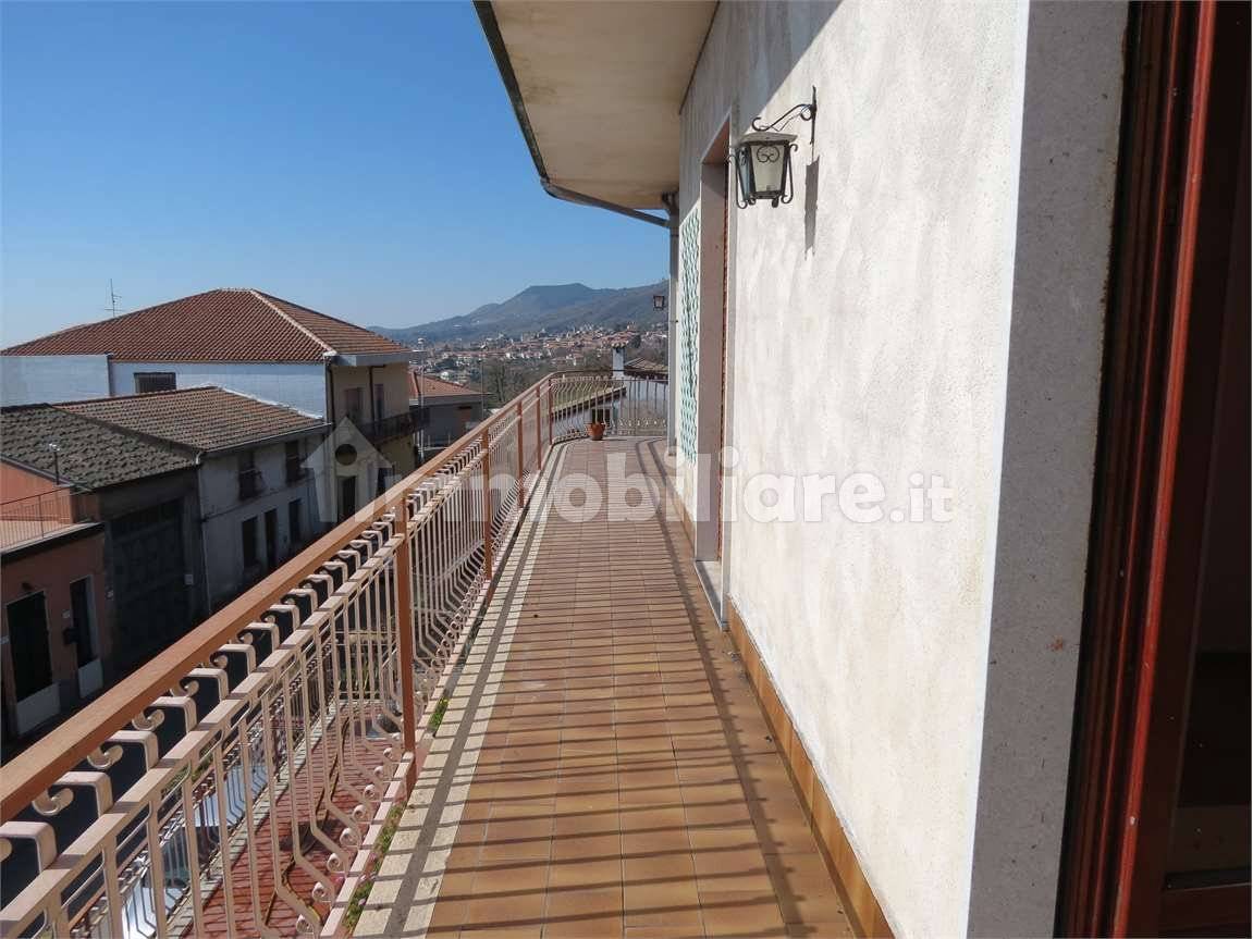 2 chambres Appartement à Zafferana Etnea, Italy No. 76411