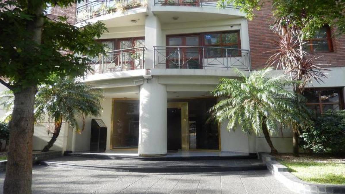 4 bedrooms Apartment in Quilmes, Argentina No. 18843