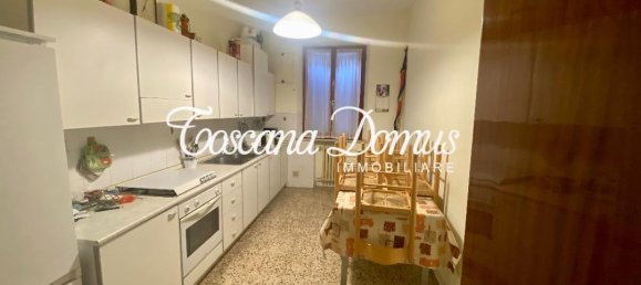 4-salle Appartement à Siena, Italy No. 21831 2