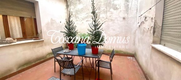 4-salle Appartement à Siena, Italy No. 21831 3