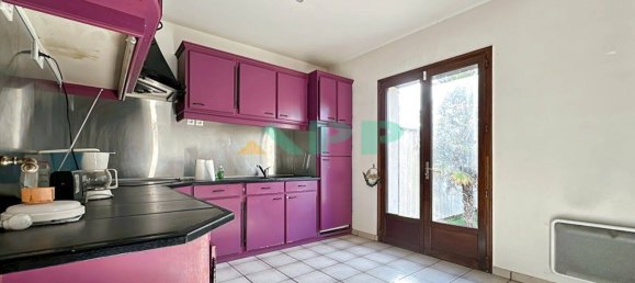 3 Schlafzimmer Haus in Paray-Vieille-Poste, France, Nr. 177366 5