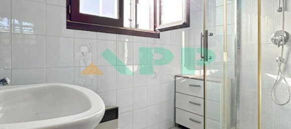 3 Schlafzimmer Haus in Paray-Vieille-Poste, France, Nr. 177366 10