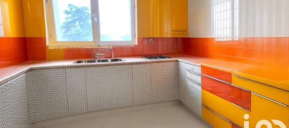 4-Zimmer Wohnung in Orleans, France, Nr. 42391 3