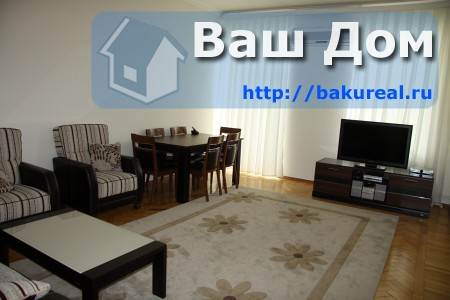 Apartamento de 4 dormitorios en Baku, Azerbaijan No. 737