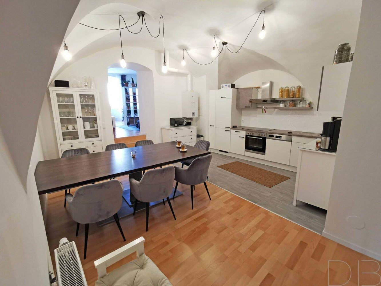 3-salle Appartement à Bruck an der Leitha, Austria No. 255526