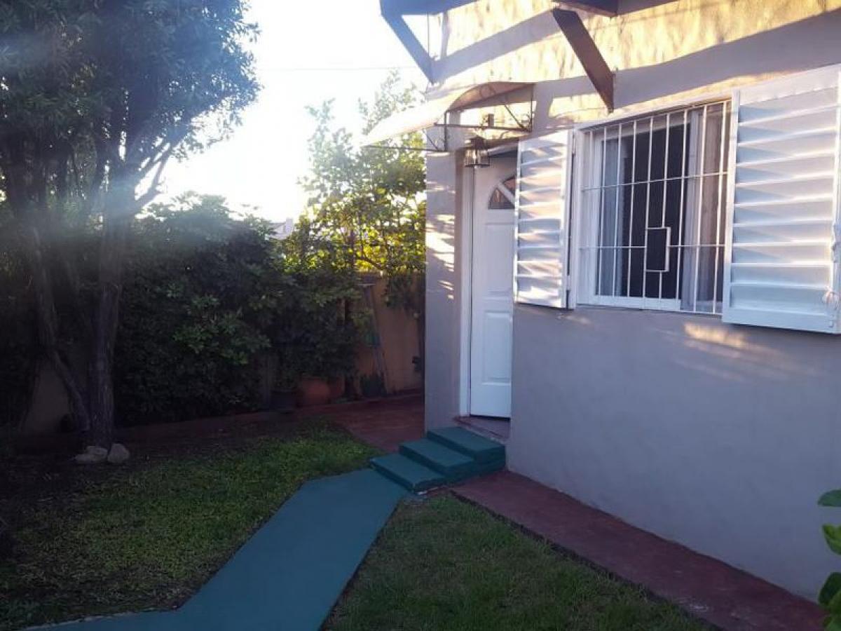 Studio in Tres de Febrero, Argentina, Nr. 17410