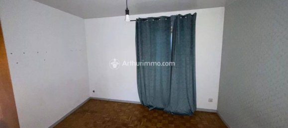 Casa de 3 dormitorios en Sarcelles, France No. 125509 8