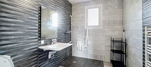 3 Schlafzimmer Haus in Rhone, France, Nr. 289818 13