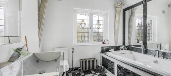 3 bedrooms House in London, United Kingdom No. 6637 20