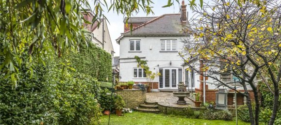 3 bedrooms House in London, United Kingdom No. 6637 34