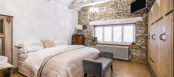 3 bedrooms House in London, United Kingdom No. 6637 19